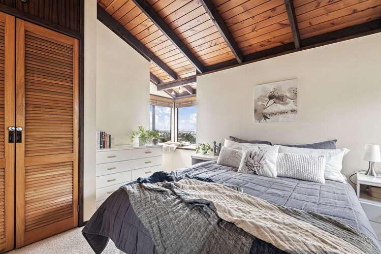 21 Longfellow Parade Glen Eden_27