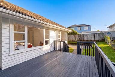 16 Graham Bell Avenue_2