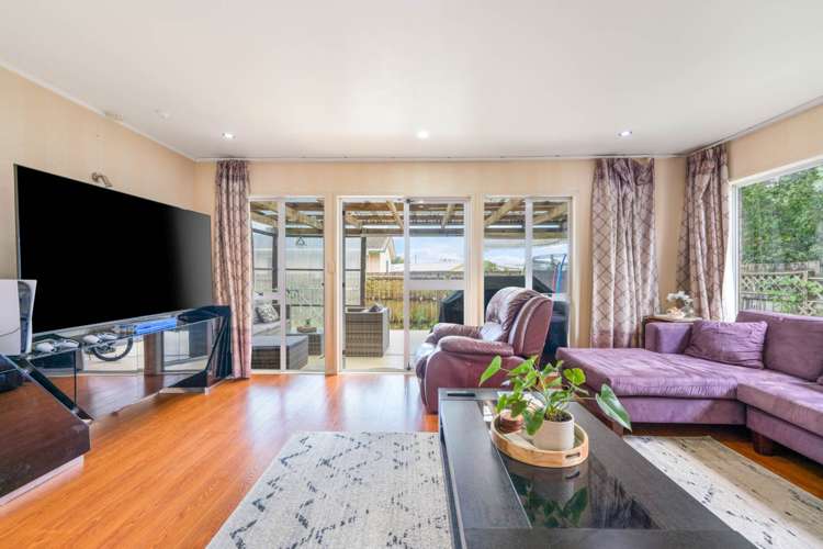 2/66 Buscomb Avenue Henderson_12