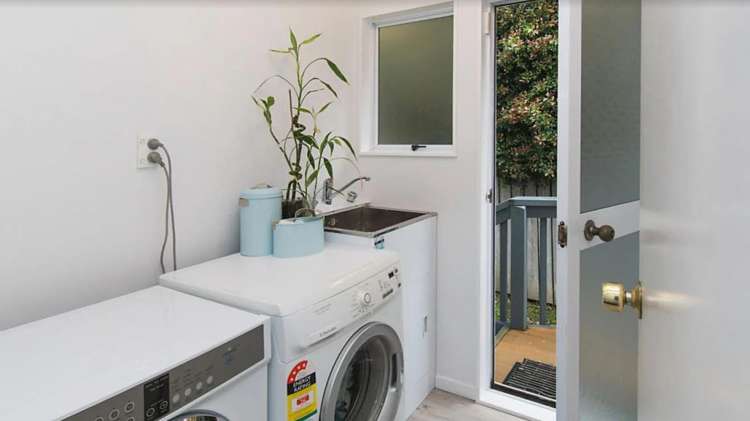 1/13 De Quincey Terrace Highland Park_6