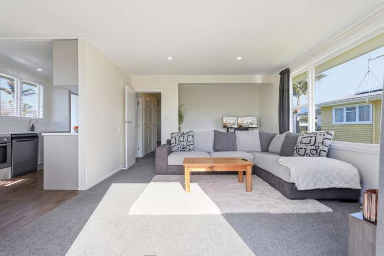 9 Gray Avenue_5
