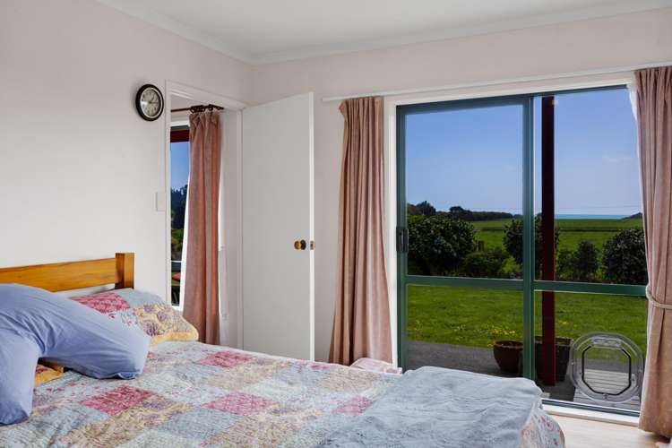 196 Mokau Road Urenui_7