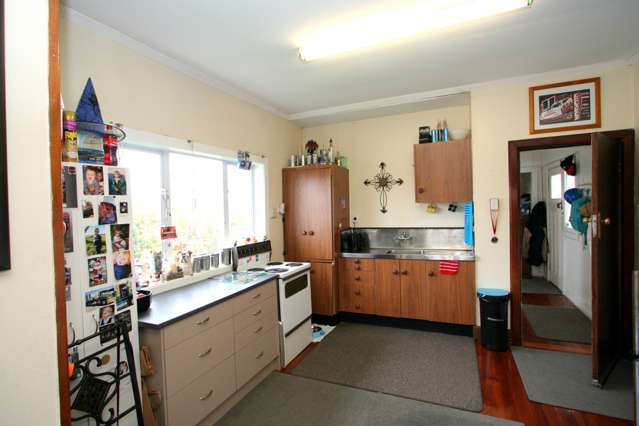 82 Ross Street Grasmere_3