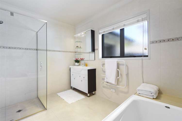 6 Highlander Place Welcome Bay_13