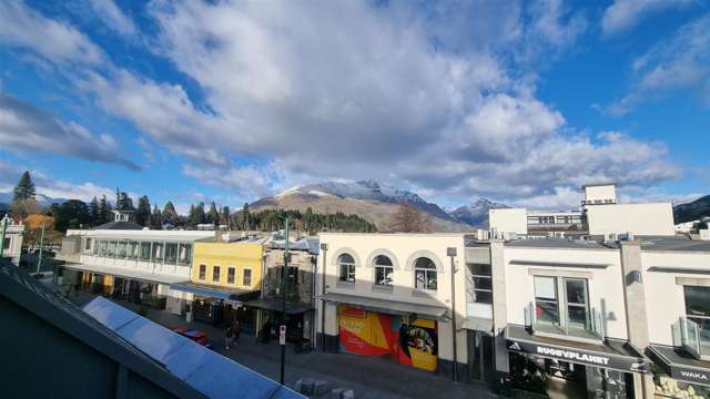 A Balcony for every Staff Member - QN CBD Office