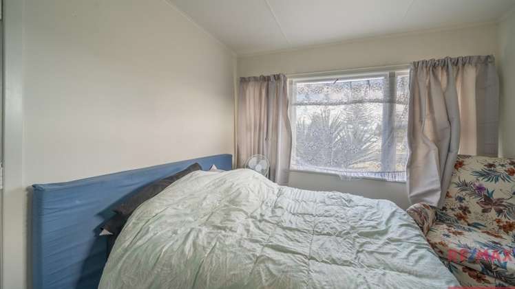 2 Belgrave Place Papakura_13