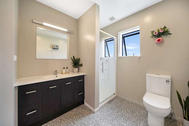 75 Orbell Crescent Te Anau_9