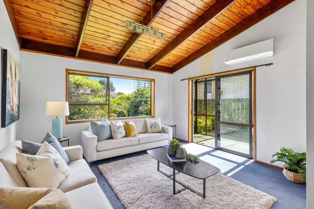 2/73 Centreway Road Orewa_2