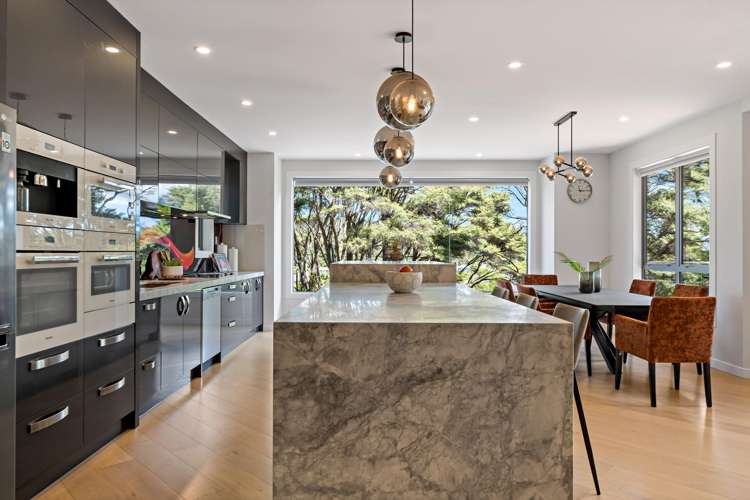 293B Titirangi Road Titirangi_13