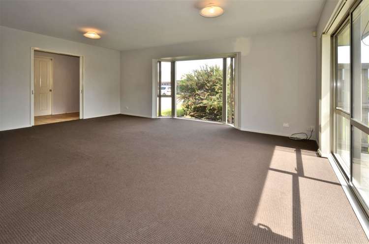 17 Kestrel Place Woolston_5