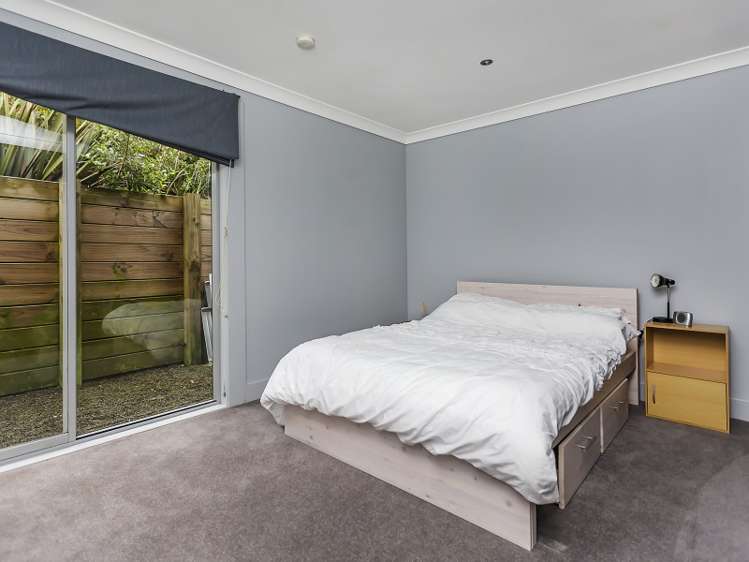 22b Drummond Crescent Kelson_10