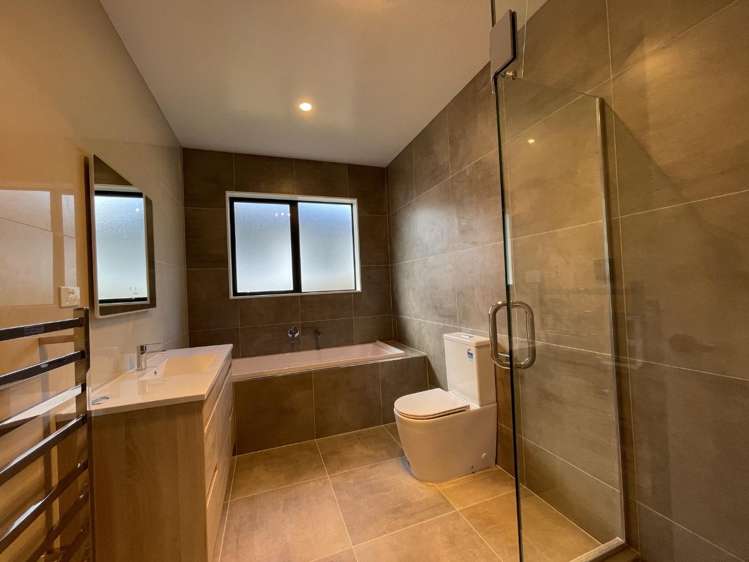 7 Wallis Lane Orewa_14