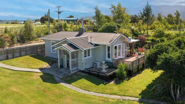 Country Lifestyle Retreat Just Minutes From Town