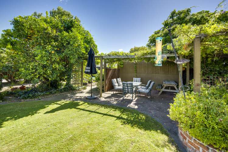 607 Frederick Street West Mahora_6