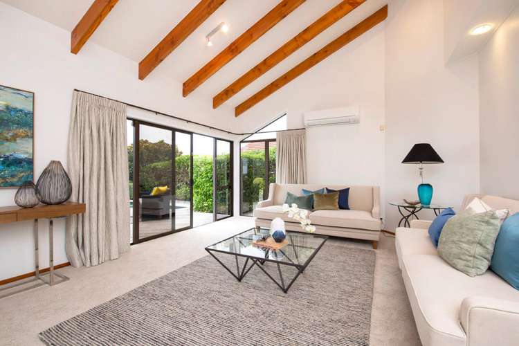 62 Oliver Road Eastern Beach_3