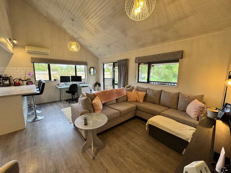  A/60 Rata Road Raumati Beach_9