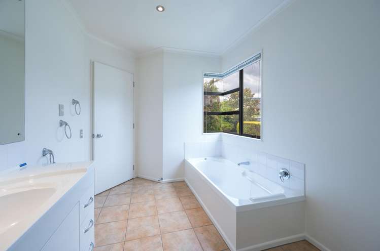 2 Garin Grove Richmond_20