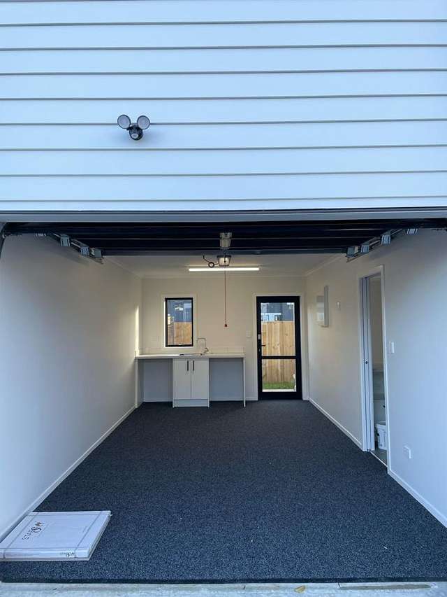 2/54 Wellington Street Hamilton East_4