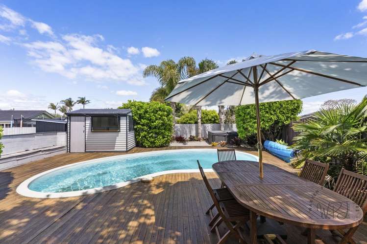 12 Lakeside Drive Pahurehure_13