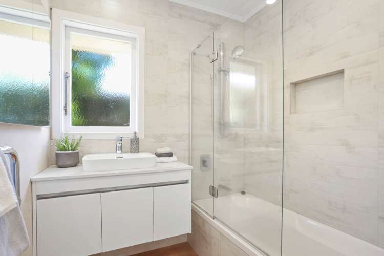 47 Rukutai Street Orakei_24