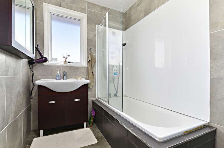 56 Heybridge Street Manurewa_8