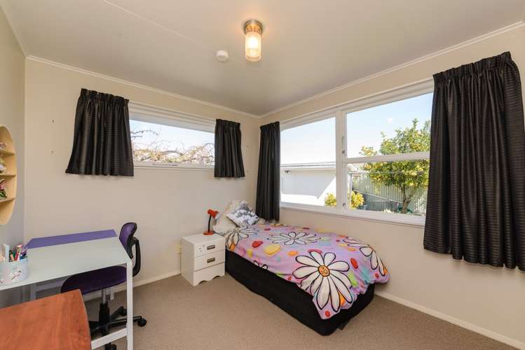 5 Wadsworth Crescent Redwoodtown_8