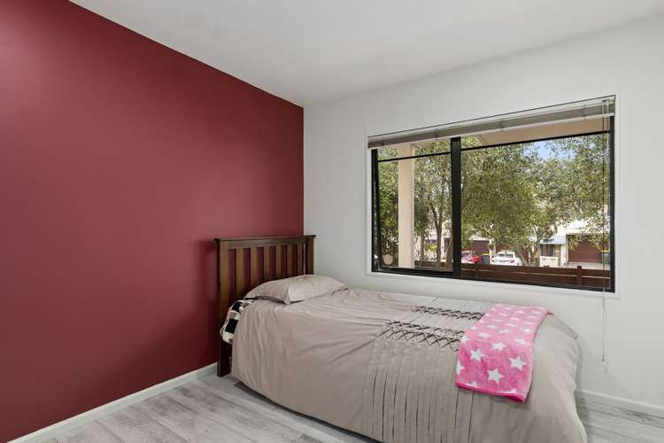 2/62 Fernhill Way Oteha_11