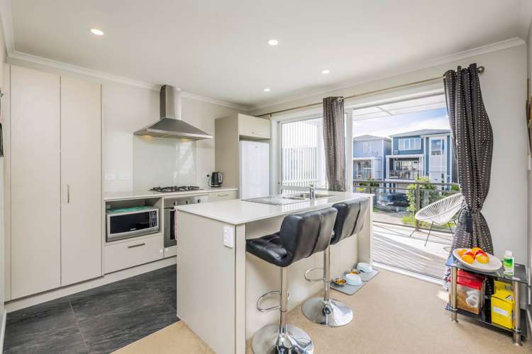 33 Joseph Street Flat Bush_13