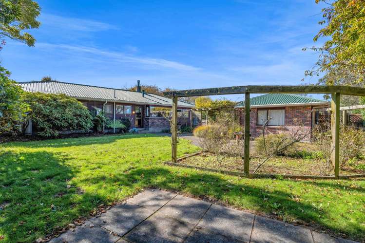 13 King Edward Street Eltham_24