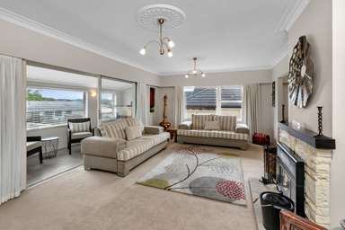30 Te Paka Crescent_4