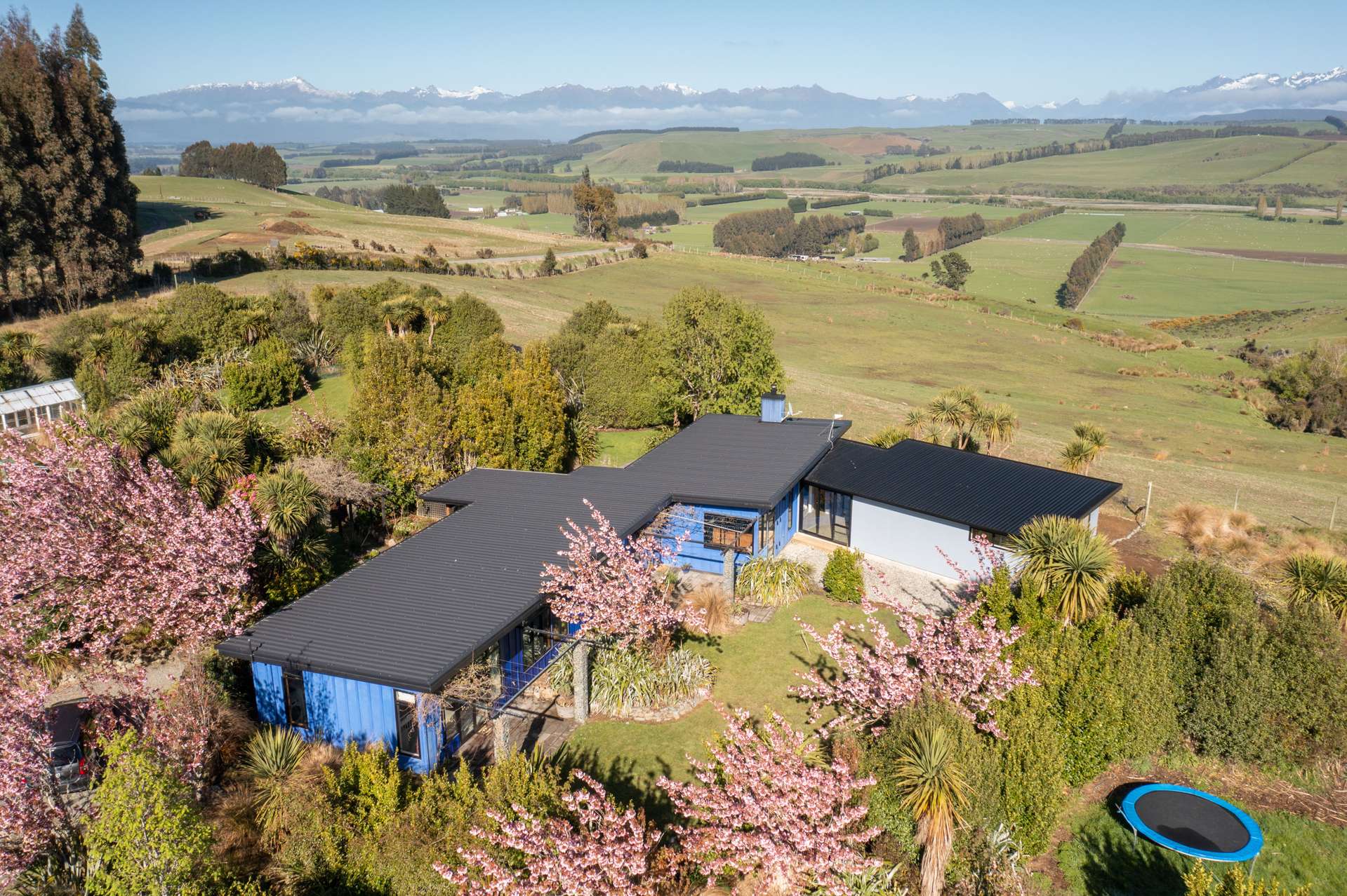 225 Whitestone Road Te Anau Surrounds_0