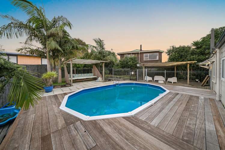 16 Malvina Place Bucklands Beach_9