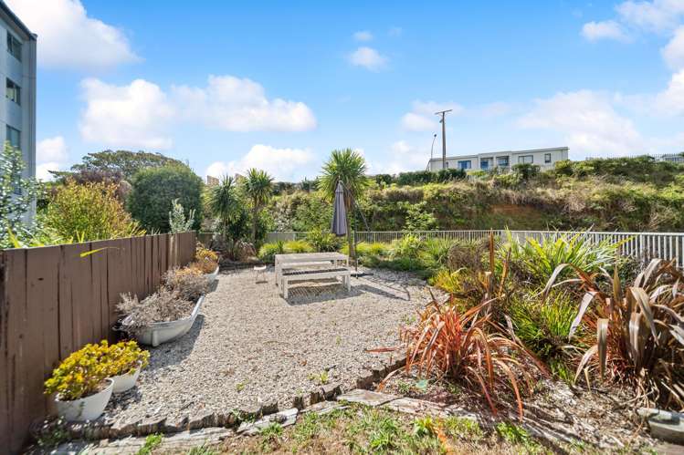 B209/130 Anzac Street Takapuna_15