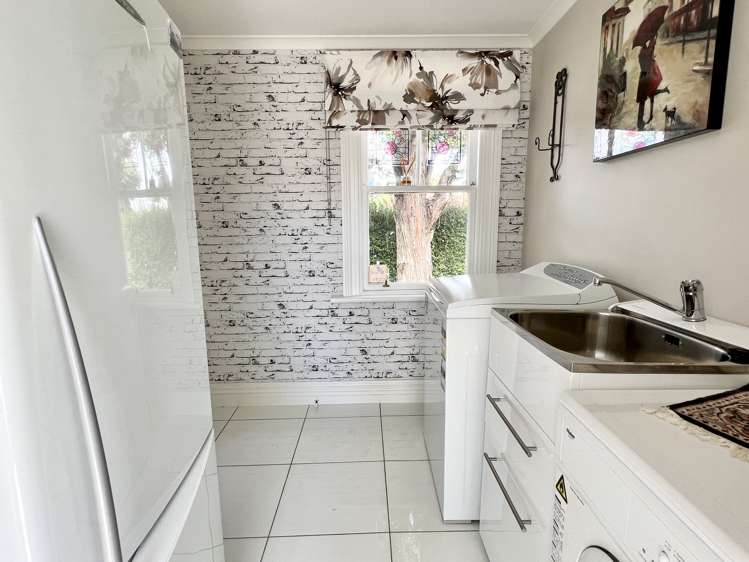 2 Grey Street Gladstone_14