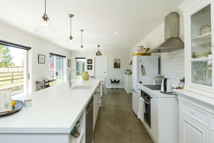 541 Newbury Line Bunnythorpe_6