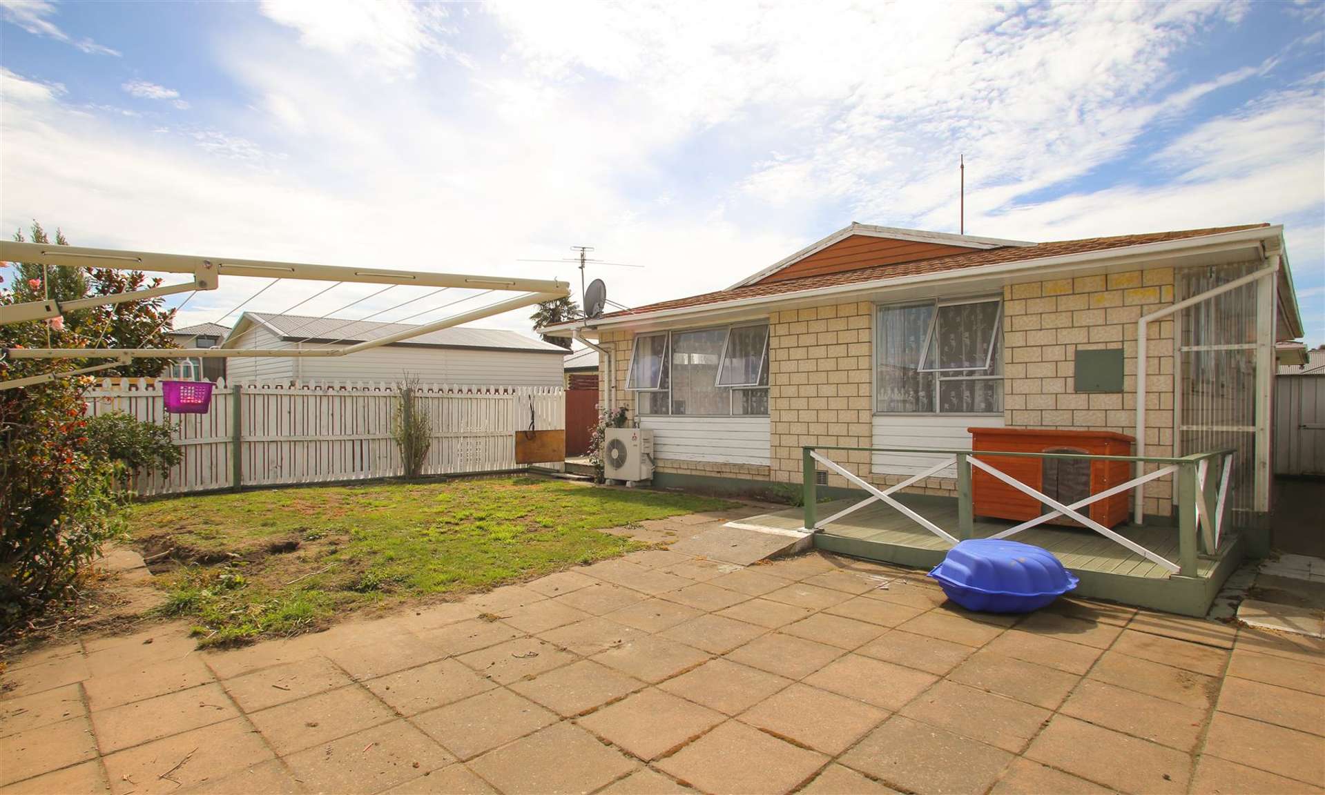 1/8 Lamorna Road Parklands_0