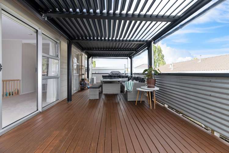 1/20 Lambrown Drive Totara Vale_6