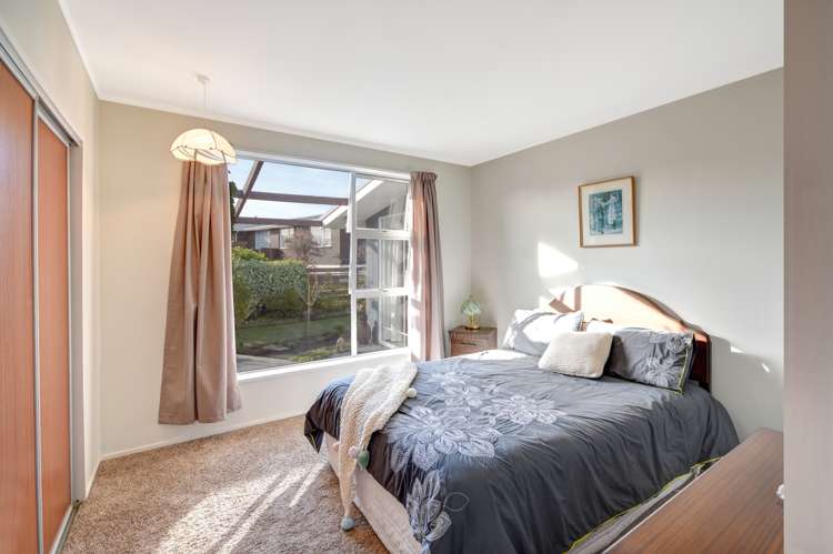 8 Estuary Crescent Fairfield_11