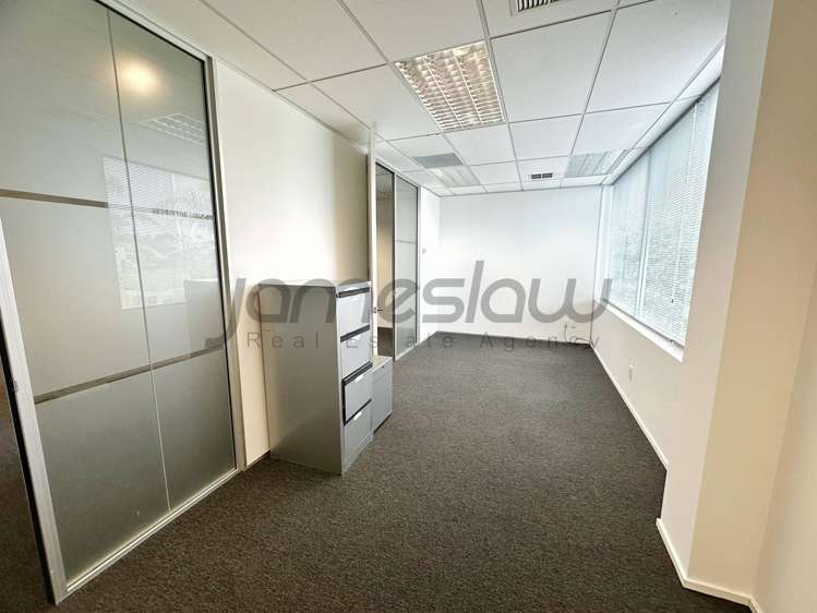 3/33 Apollo Drive Rosedale_3