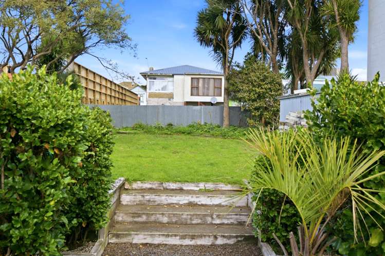 35 Hine Street New Plymouth Central_23