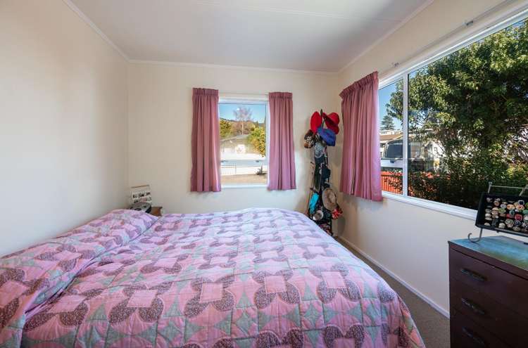 34 and 34a Crescent Street Richmond_10