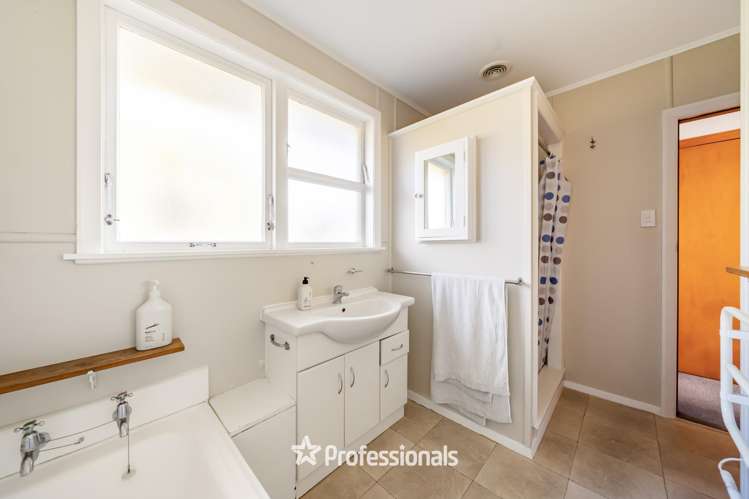 83 Wai-Iti Crescent Woburn_8