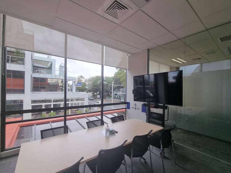Level 1/159 Hurstmere Road Takapuna_6