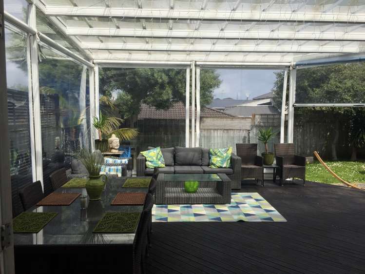 149 Mount Smart Road Onehunga_8