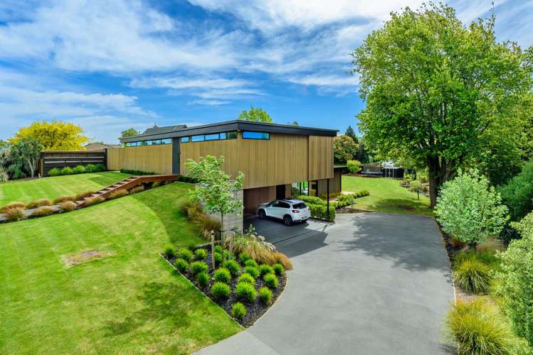 150 North Belt Lincoln_36