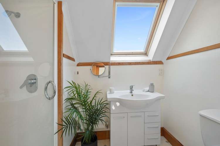 57 Gover Street New Plymouth Central_17