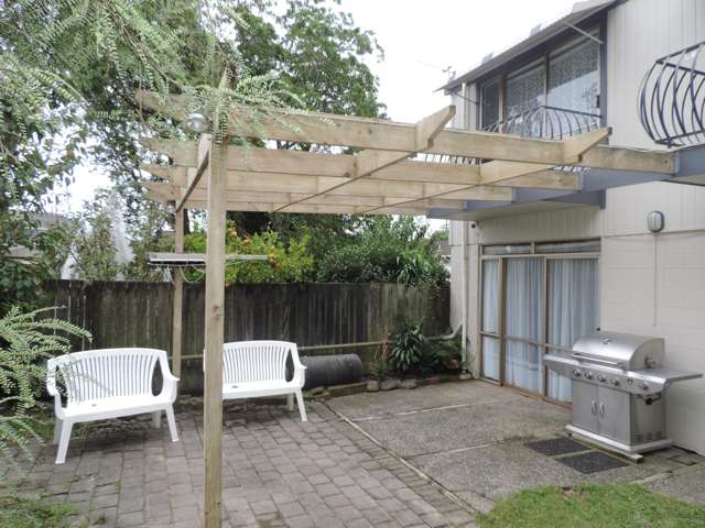 6B Pelorus Street Glenview_3