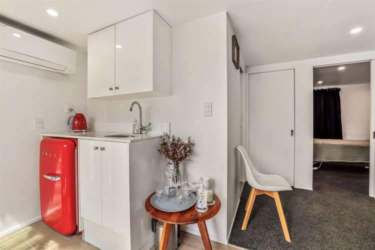 6 Curletts Road Sockburn_11