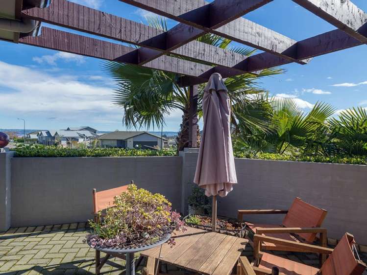 117 Basley Road Owhata_16