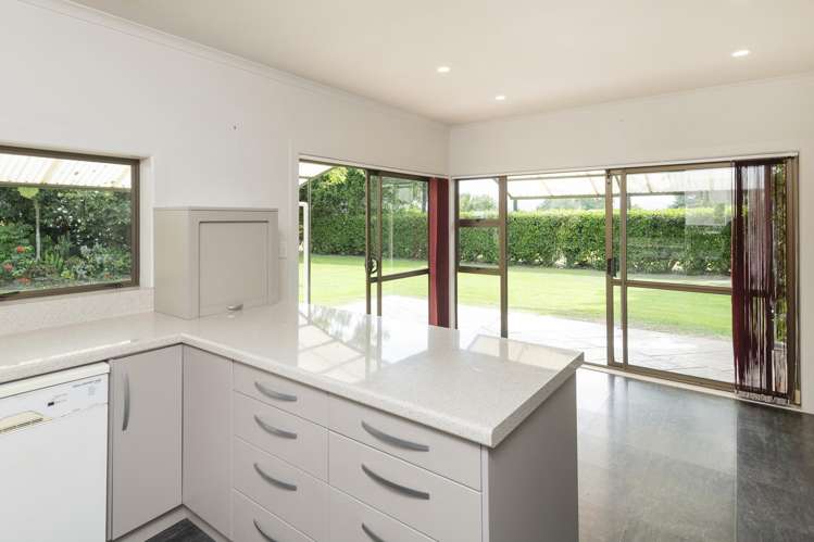 121 Bell Road Matawhero_7